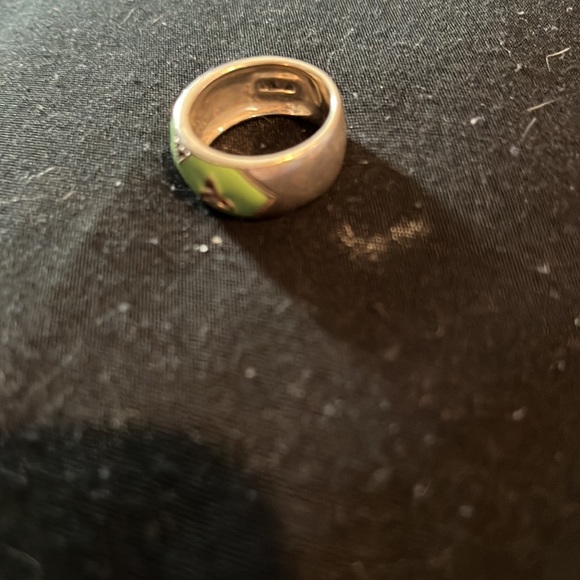 Silver ring - Picture 2 of 4